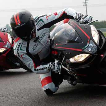 Aprilia RSV4 Factory APRC ABS