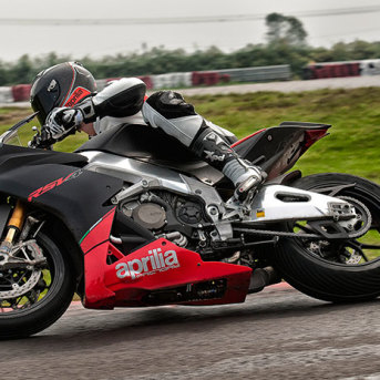 Aprilia RSV4 Factory APRC ABS