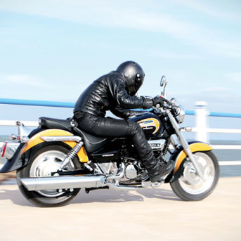 DSK HYOSUNG Aquila 250