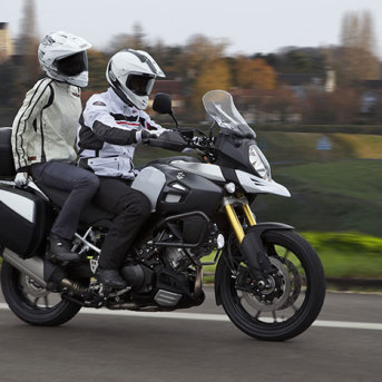 SUZUKI V Strom