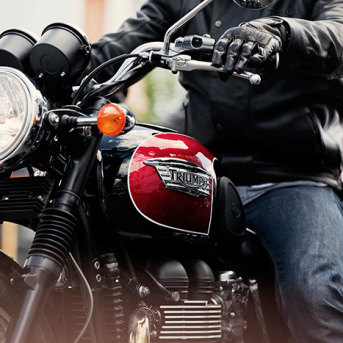 TRIUMPH Bonneville T100