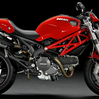 DUCATI Monster 796